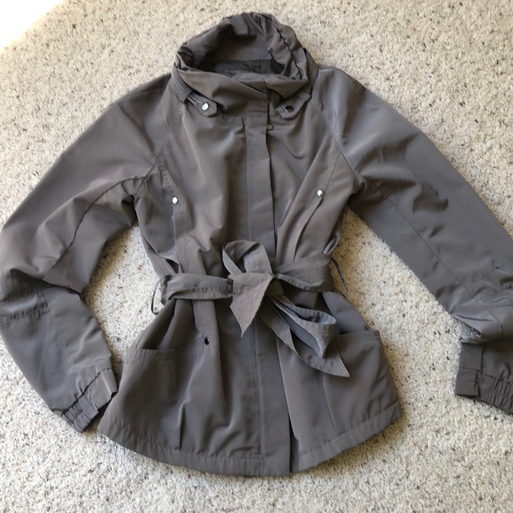 Zara Basic windbreaker jacket - Picture 1 of 5